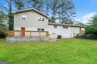 Building Photo - 3210 Linden Garden Dr