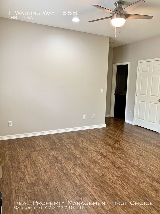 Building Photo - 1 Bedroom Apartment for Rent in Bella Vista!