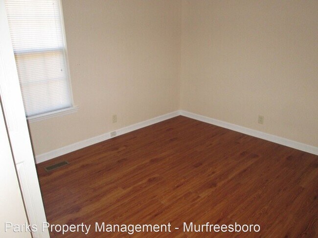Building Photo - 3 br, 2 bath House - 915 Soloman Court