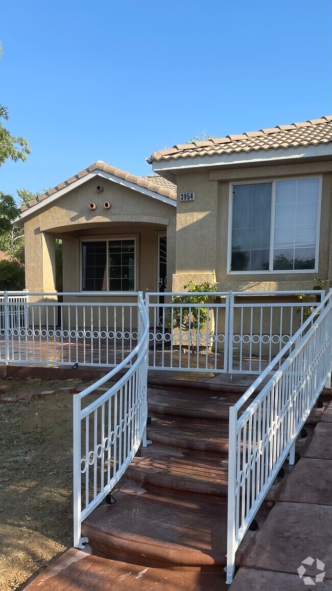 Houses for rent in Palmdale CA 96 Homes