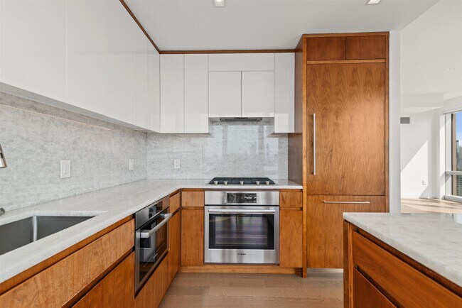 Foto del edificio - 75 Park Ln S