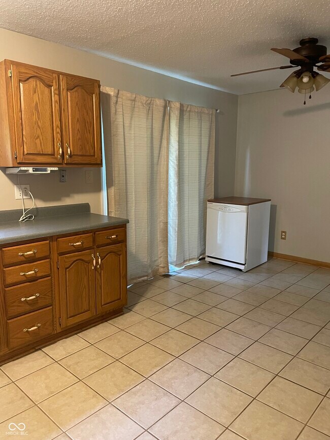 Foto del edificio - 3612 Boxwood Dr