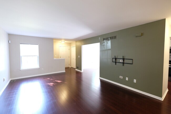 sala de estar, entrada - 1252 17th St