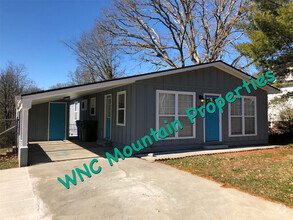 Building Photo - 136 Barnard Ave
