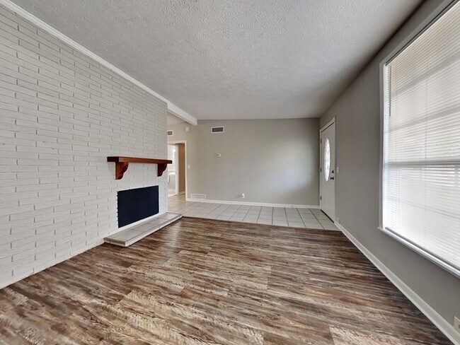 Building Photo - 11514 Soforenko Dr