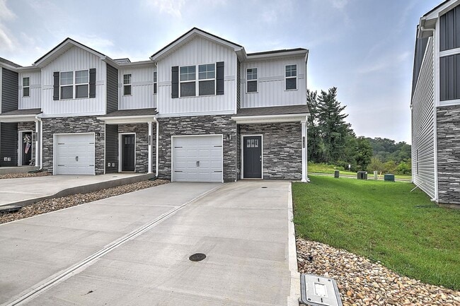 Building Photo - 1138 Wenna Wy