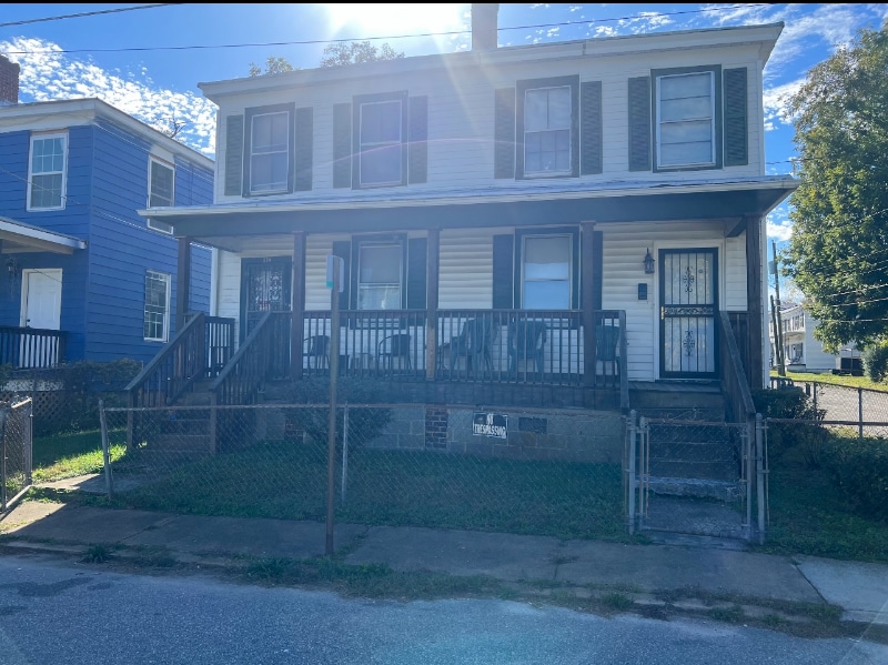 356 Mistletoe St Unit 2, Petersburg, VA 23803 Room for Rent in