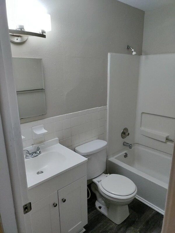 897 W Market St, Germantown, OH 45327 House Rental in Germantown, OH