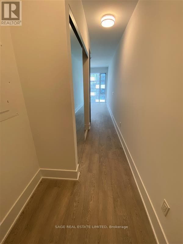 Photo du bâtiment - 470-1470 Front St W