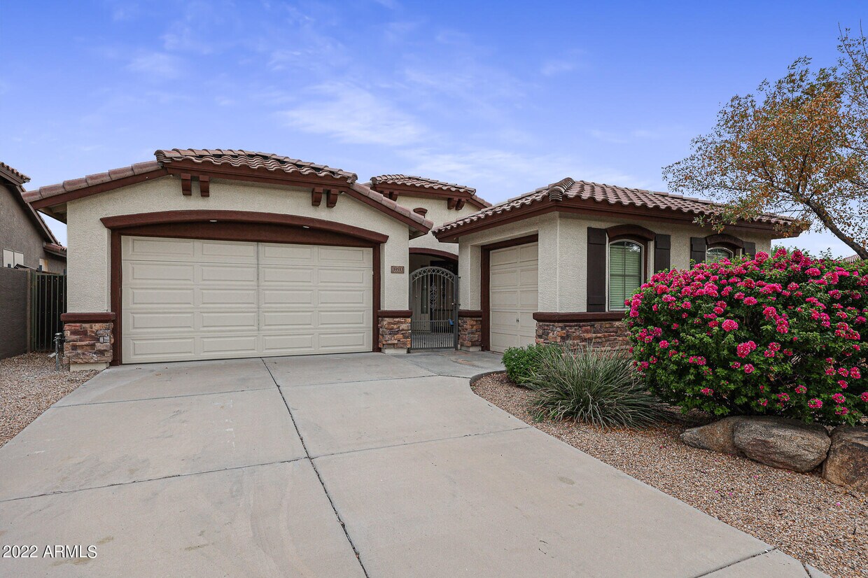 39513 N Graham Way, New River, AZ 85086 House Rental in New River, AZ