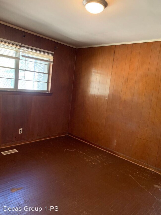 Building Photo - 3 br, 1 bath House - 5616 Camden Avenue