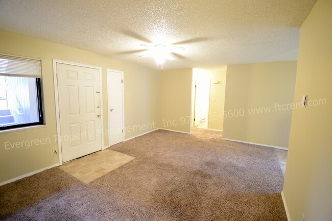 Building Photo - 211 N Shields St