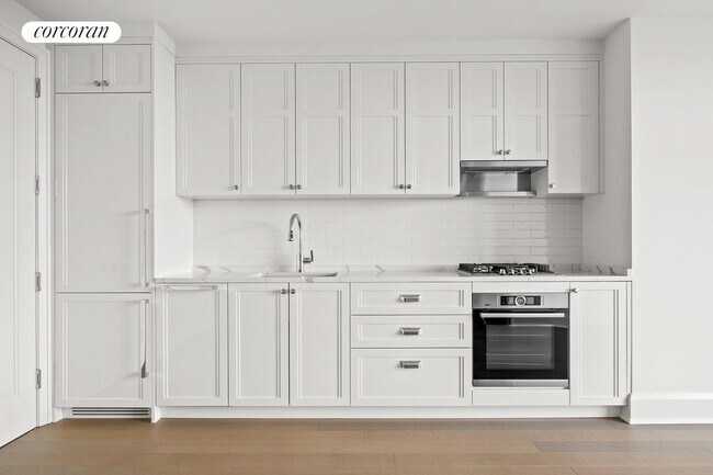 Building Photo - 100 Claremont Ave