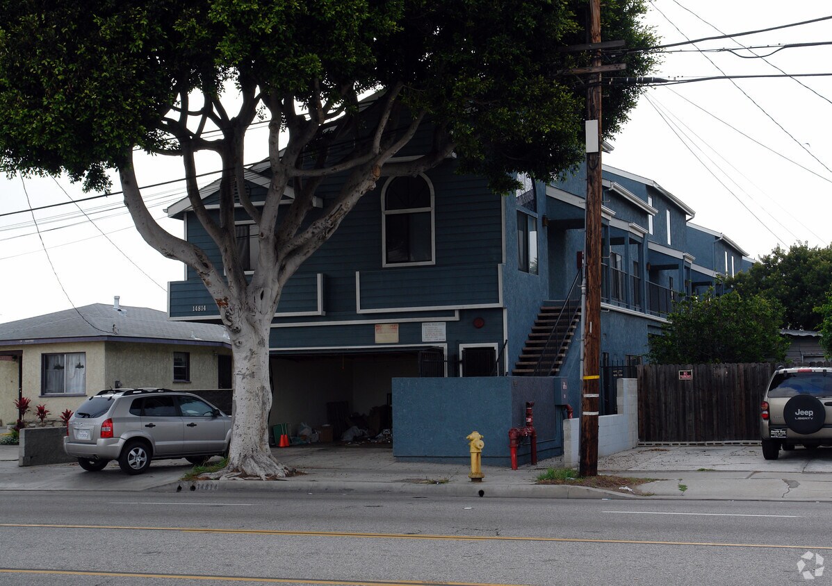Building Photo - 14814 Inglewood Ave