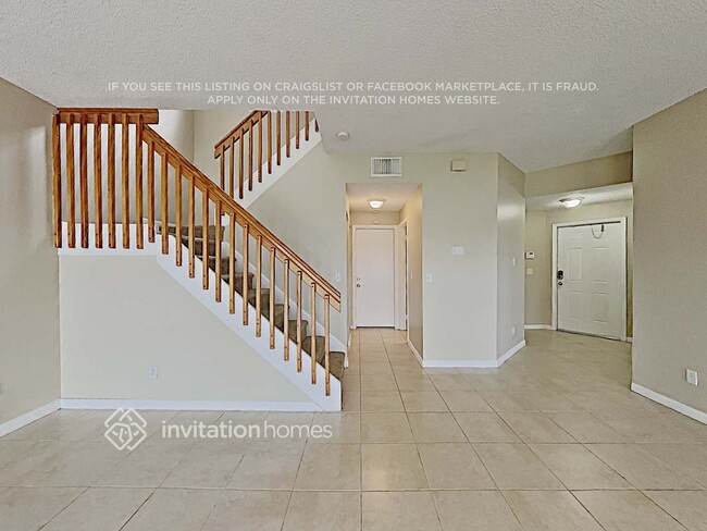 Foto del edificio - 1912 NW 184th Way
