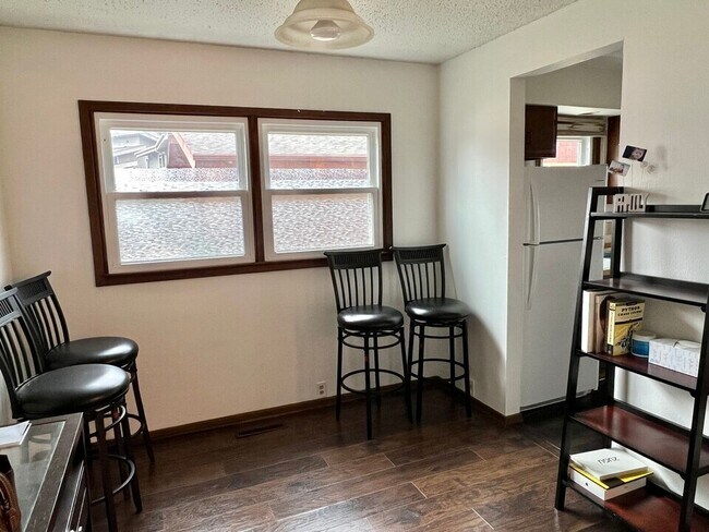 Foto del edificio - 605 E 16th St