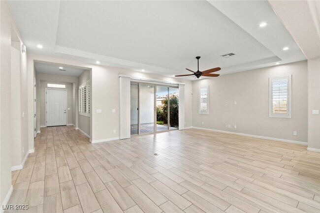 Foto del edificio - 11843 Cogoleto Ave