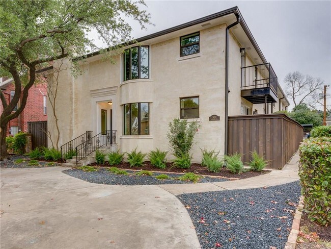 Building Photo - 3420 McFarlin Blvd