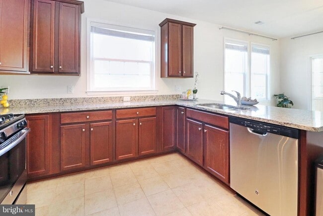 Foto del edificio - 24620 Byrne Meadow Square