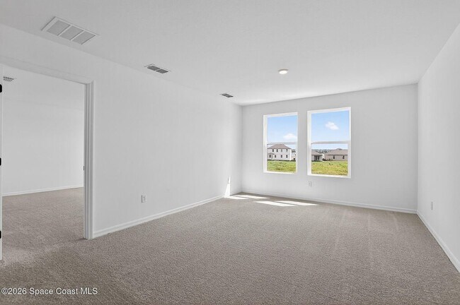 Foto del edificio - 1450 Victoria Blvd