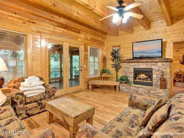 Primary Photo - 315 Caney Creek Rd