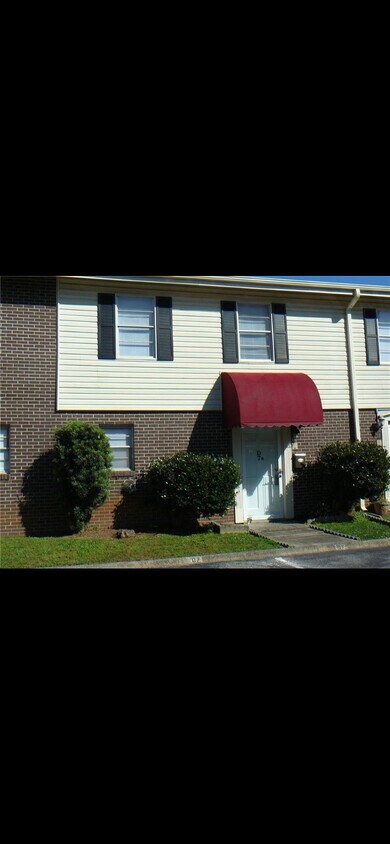 Primary Photo - 500 Concord Rd