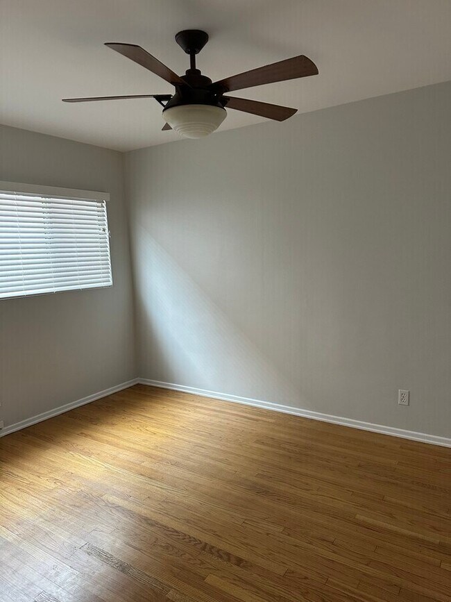 Foto del edificio - 4360 Colfax Ave
