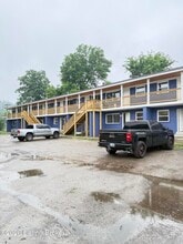 Building Photo - 1710 Gagel Ave