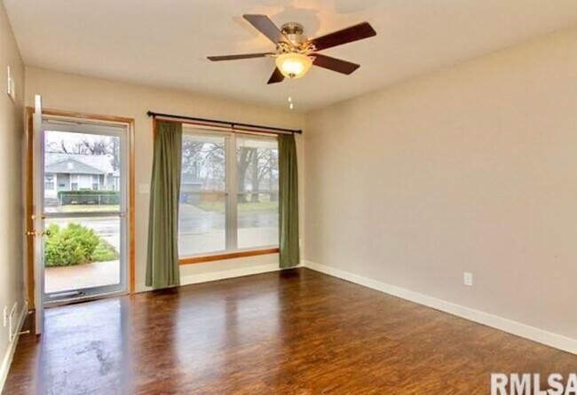 Foto del edificio - 3506 W Lombard St