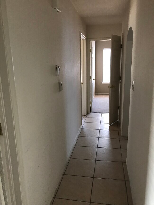 Building Photo - 11964 Spire Terrace Dr