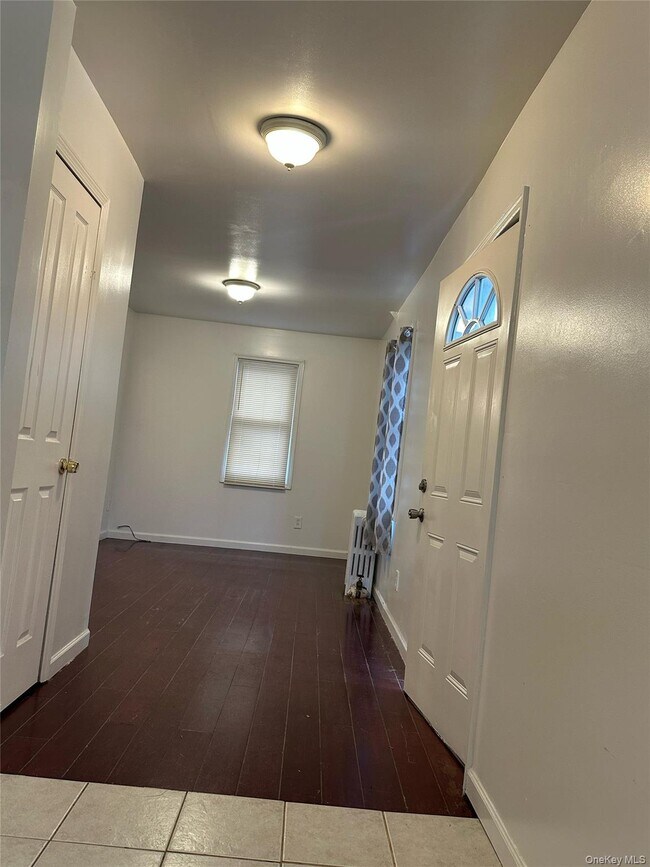 Foto del edificio - 107-09 156th St