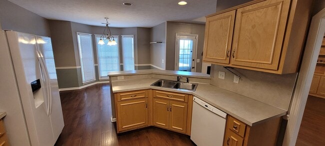 Foto del edificio - 4 bedroom 2 bath North Columbus, Georgia