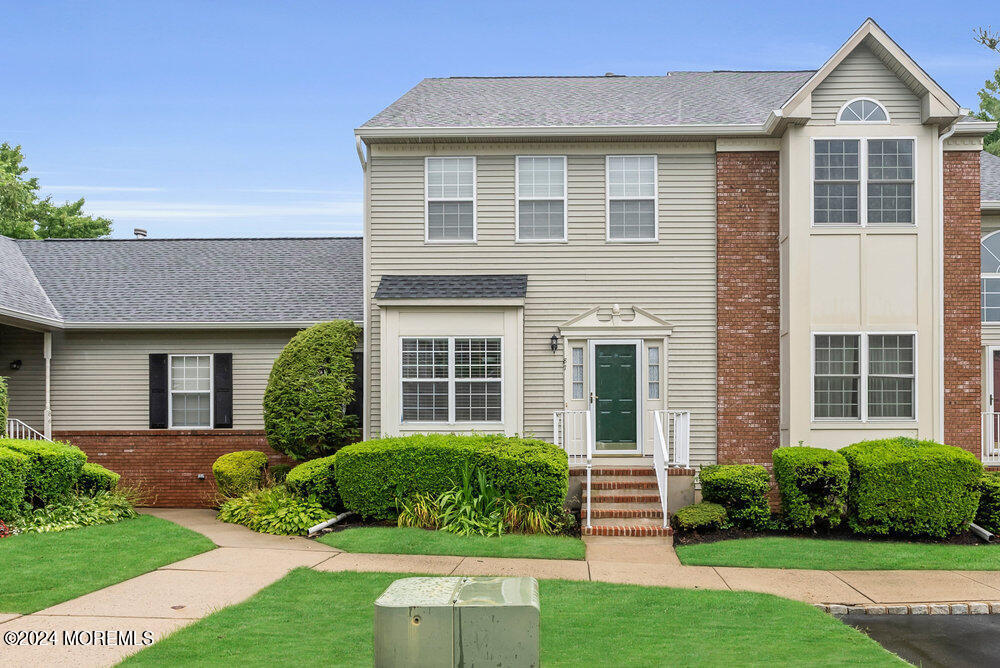 Foto principal - 87 Richmond Ct S