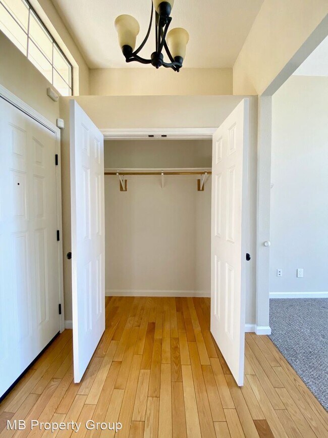 Building Photo - 4 br, 2.5 bath House - 130 Live Oak