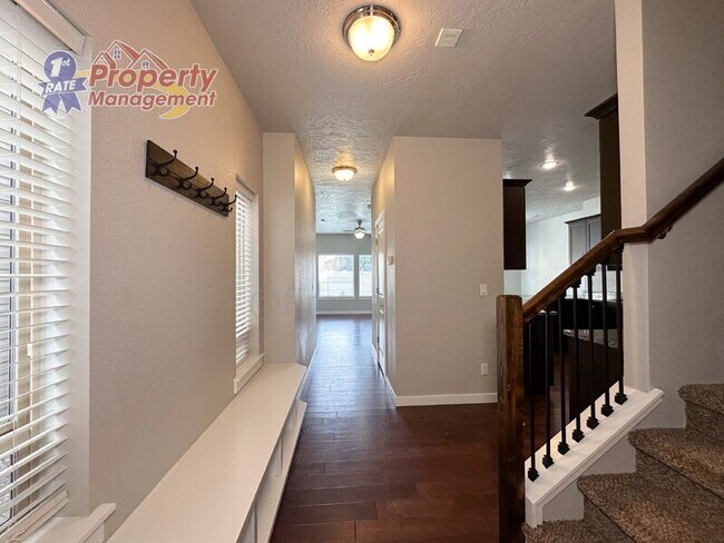 Building Photo - 4408 S Aleut Way