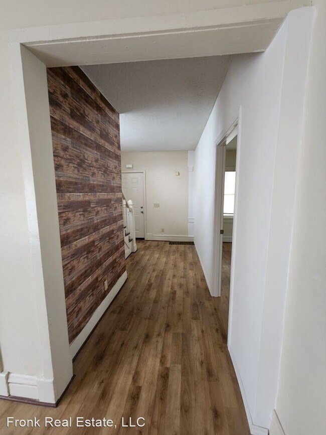 Building Photo - 4 br, 2 bath House - 2946 Colfax Ave N