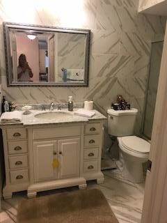 Foto del edificio - 18880 Jolson Ave