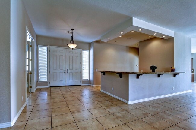 Building Photo - 7541 Prancing Pony Ct