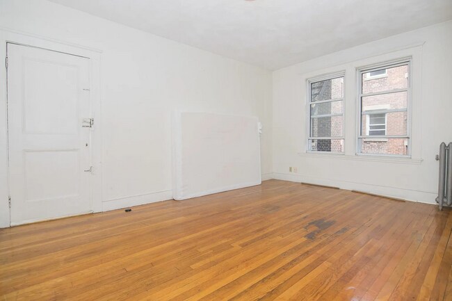 Foto del edificio - 15 Scottfield Rd