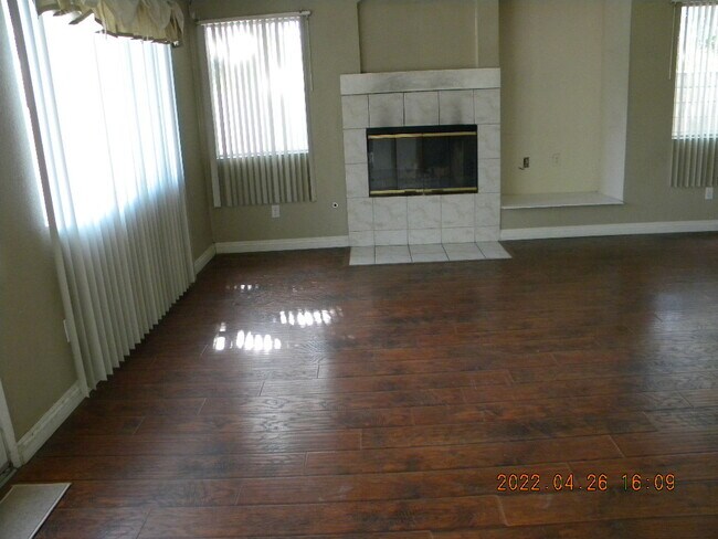 Family Room - 13793 Green Vista Dr