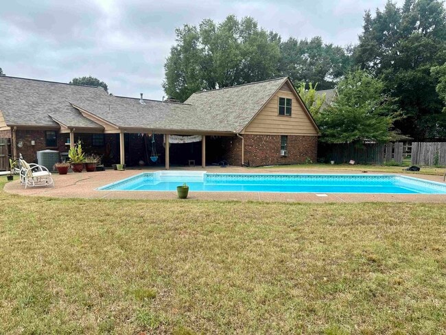 Building Photo - 8028 Bandye Ln