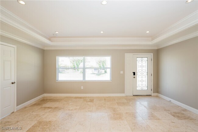 Foto del edificio - 4468 Belfountain St