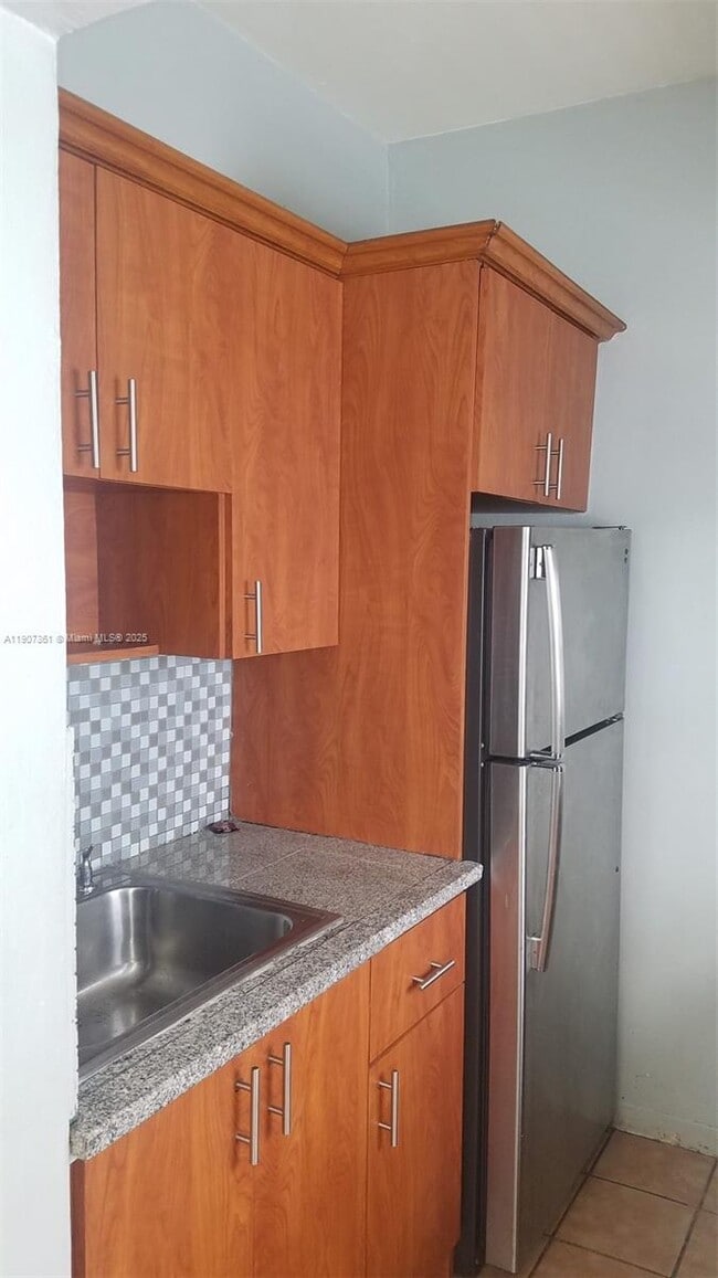 Foto del edificio - 215 30th St