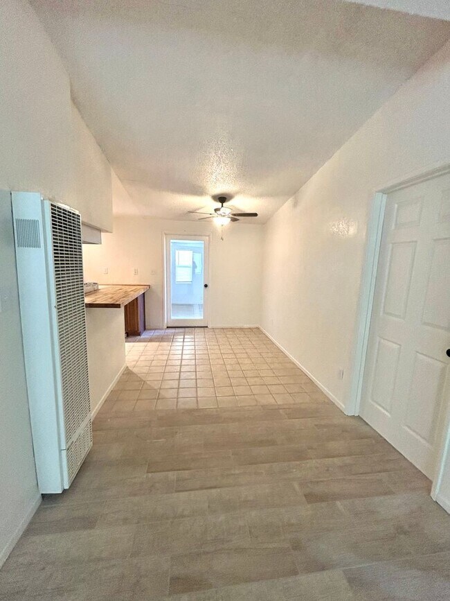 Foto del edificio - 5834 Ocotillo Ave