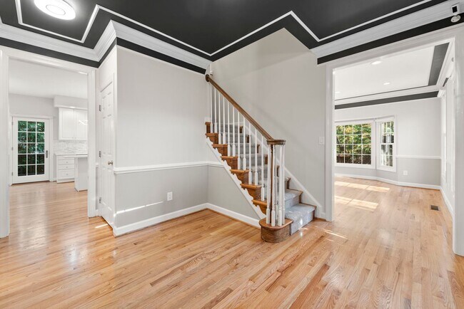 Foto del edificio - Gorgeous Single Family Home in the Heart o...