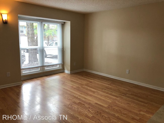 Building Photo - 2 br, 1.5 bath House - 519 Williamsburg Dr