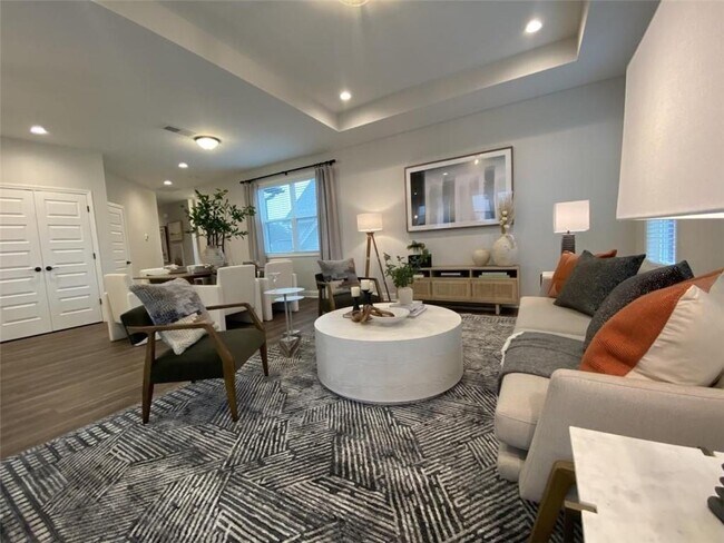 Foto del edificio - 2056 Harvest Pond Cir