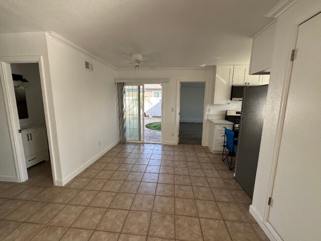 Foto del edificio - 3908 Rene Dr