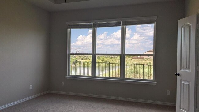 Foto del edificio - 7272 Montosa Trail