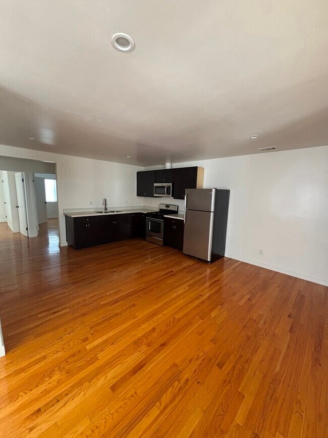 Foto del edificio - 414 Firmin St